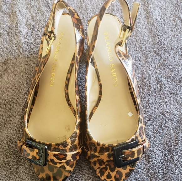 Womens Shoes - Picture 3 of 3